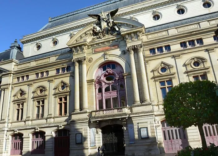 Cygne Jaune - Opera / Cathedrale Апартаменты